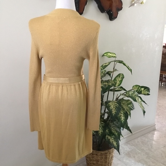 🌹6X HOST PICK🌹- FREE PEOPLE GOLD SPARKLE BELTED SWEATER DRESS/NWT/SZ L - Picture 5 of 9